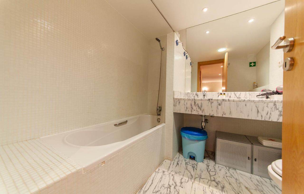 A23 - Marina Palm View Apartment Лагос Екстериор снимка